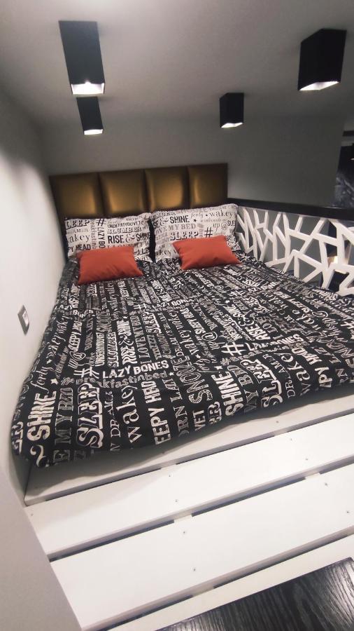 Apartament W Stylu Loft Jelenia Góra Buitenkant foto