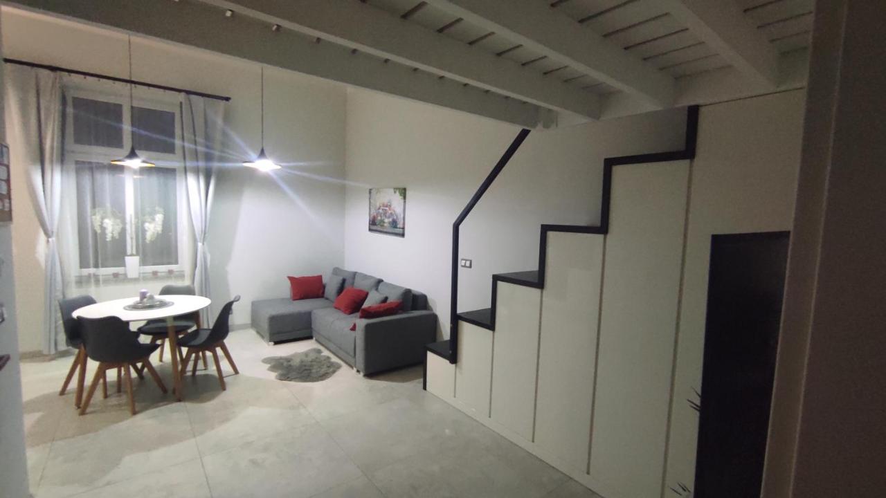 Apartament W Stylu Loft Jelenia Góra Buitenkant foto
